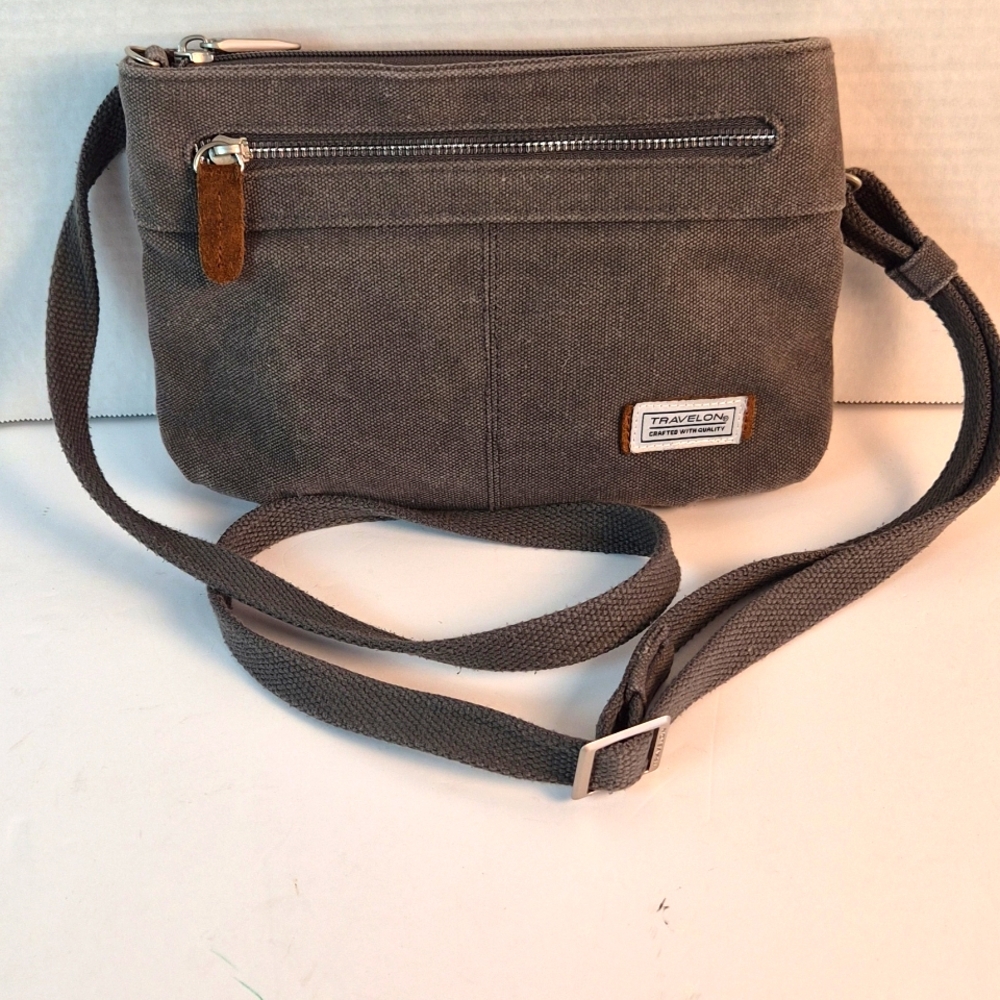 Travelon Women's Anti-Theft Heritage Small Crossbody - Gray